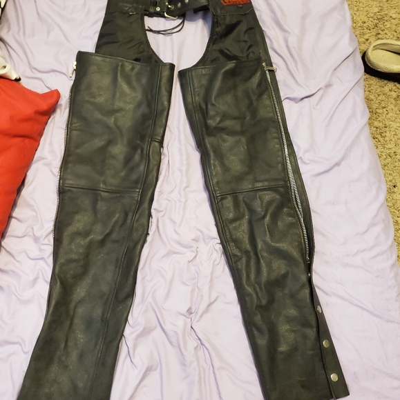 Harley davidson leather jacket and leather chaps - Picture 1 of 4